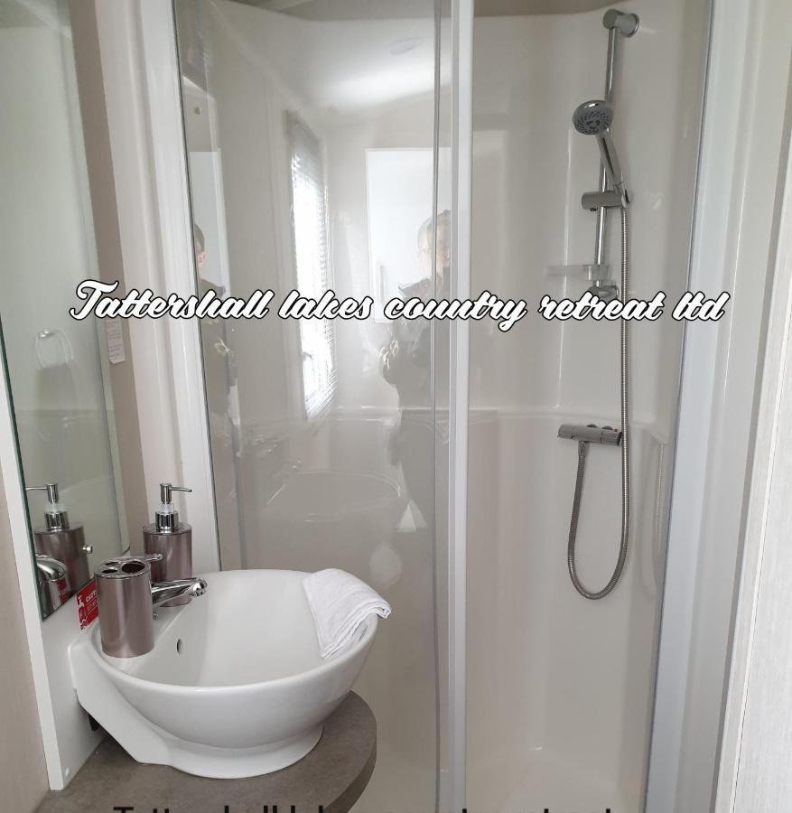 Tattersall Lakes Country Retreat Villa Dogdyke Kültér fotó